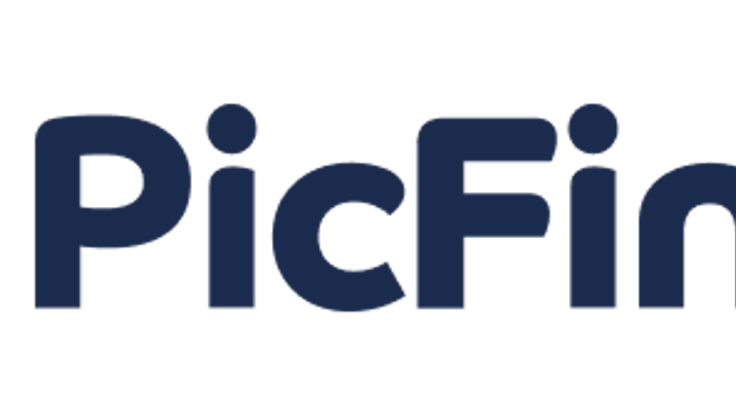 PicFinder.AI preview